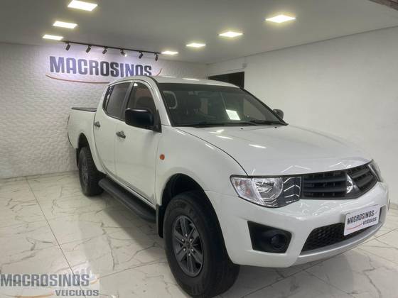 MITSUBISHI L200 TRITON 3.2 GL 4X4 CD 16V TURBO INTERCOLER DIESEL 4P MANUAL